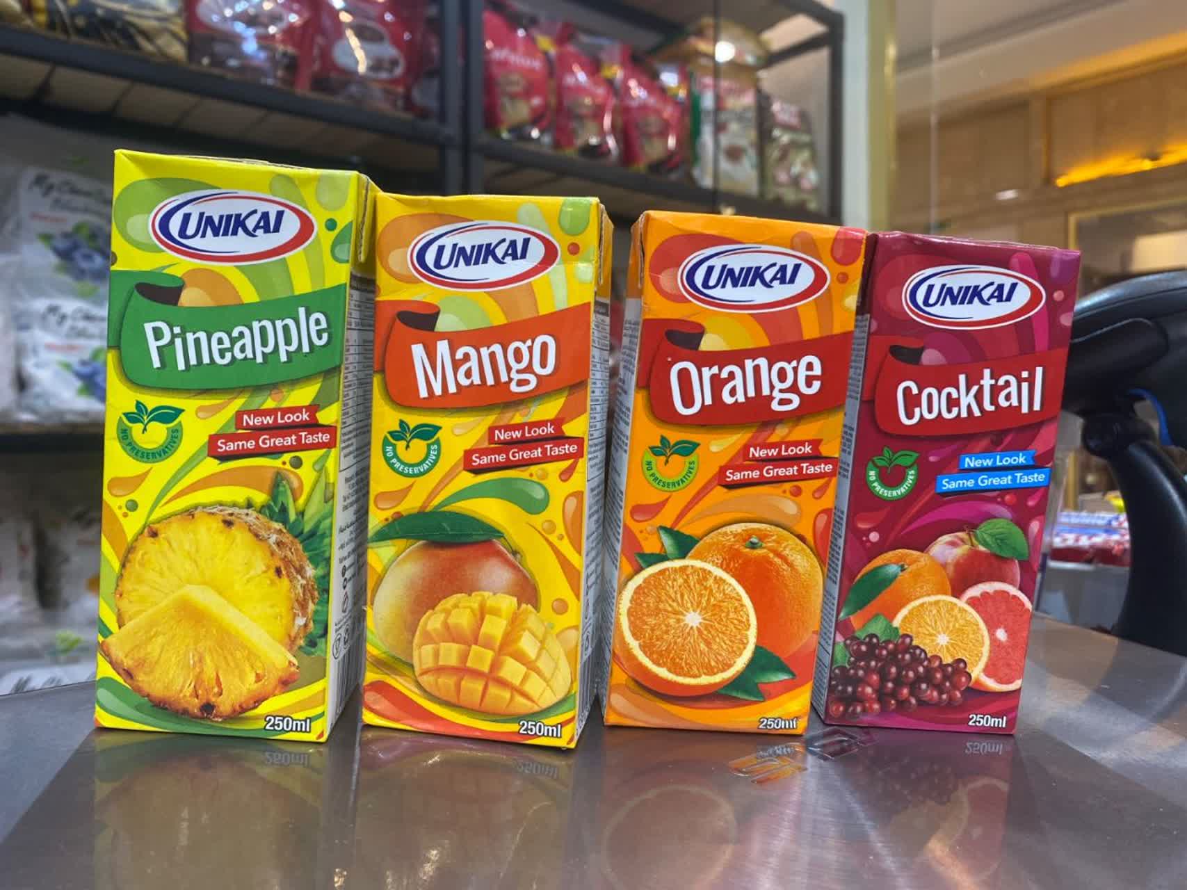 آبمیوه پاکتی
